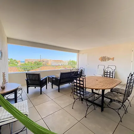 Cosy Avec Belle Terrasse A 250 M De La Apartman Saint-Pierre-la-Mer (Aude)
